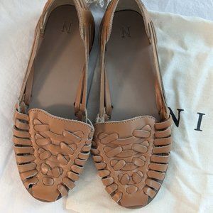 Nisolo Huaraches women size 6.5 never worn